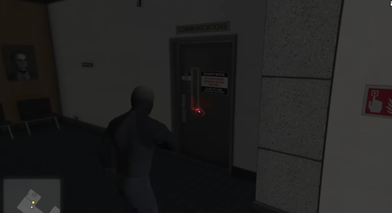 open-world security door heist gameplay clip